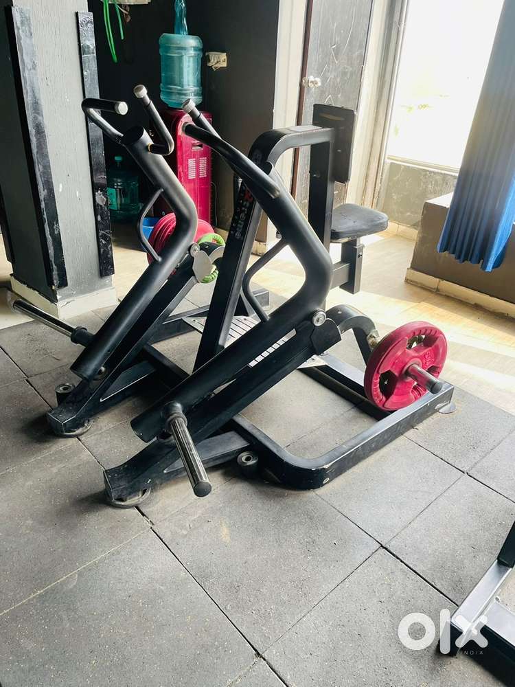 Mid rows and Belt squat