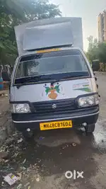 Selling Maruti Super Carry CNG Tempo
