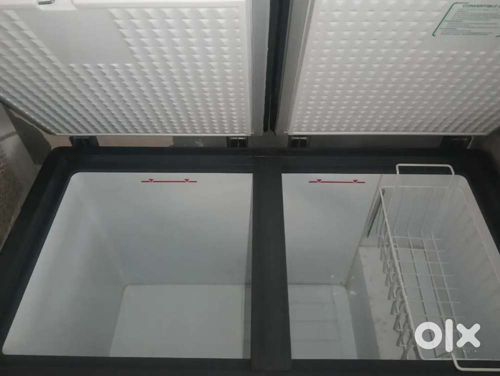 Voltas double door freezer