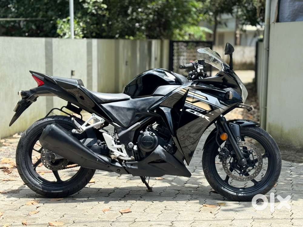 2016 Model Honda CBR 250R