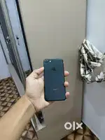 Iphone 7 black colour 8,128