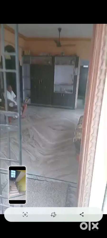 Independent  corner property