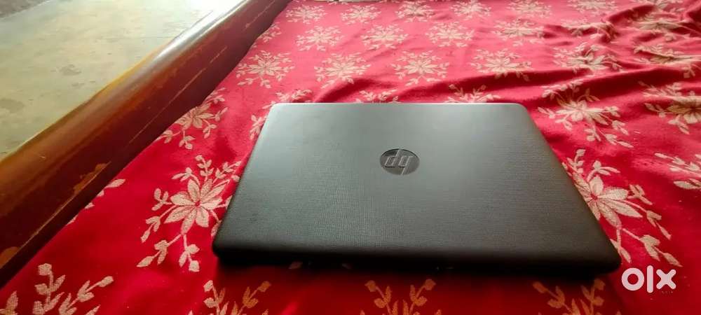 Hp i3 processor 8gb ram hhd 1tb