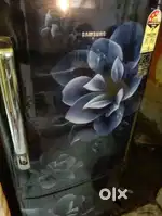 Samsung refrigerator is available for sale in baghajatin station road