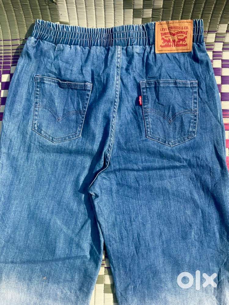EXPORT SURPLUS JEANS