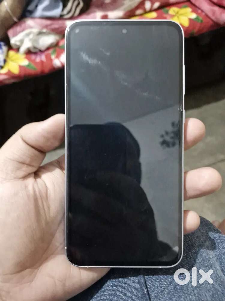Samsung A55 5g 128 gb 4 months guarantee left