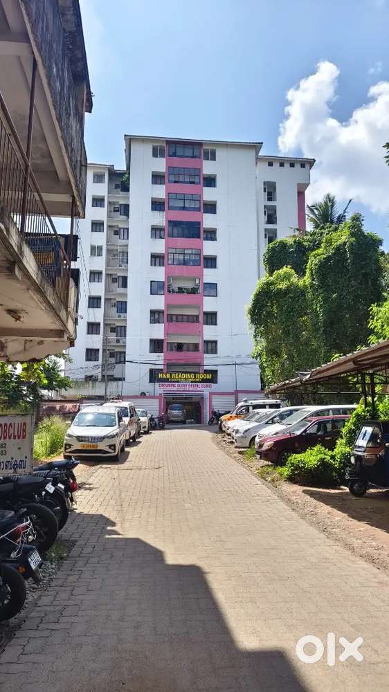 TRIVANDRUM പാളയം ഭാഗത്തു 2BHK 3BHK FURNISHED FLAT AVAILABLE