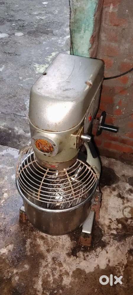 Deg oven plenary mixer