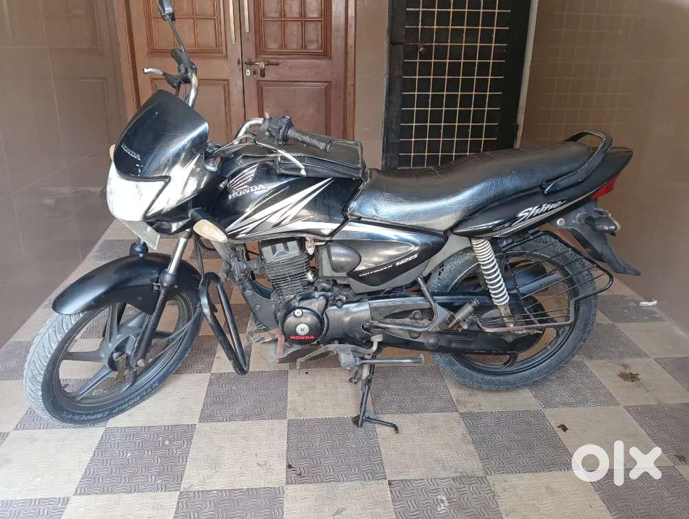 Honda CB Shine 2011