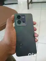 Vivo v25 5g for sell 12/ 256 full box.Clean and perfect. no complaint