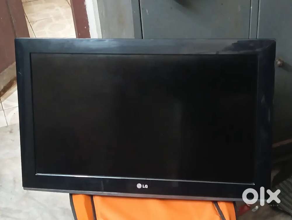 LG 32inch 3500