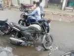 Gadi ki ek kist aur hai baki gadi new hai