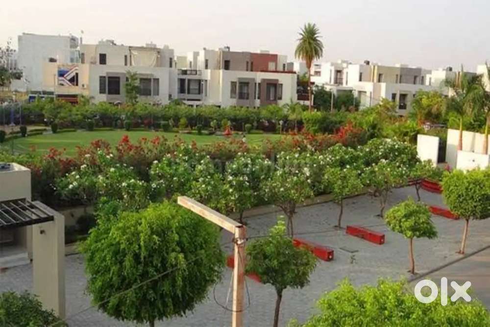 3700 sqft plot in Vallabh Nagar In Heart of City at 4.75 Cr