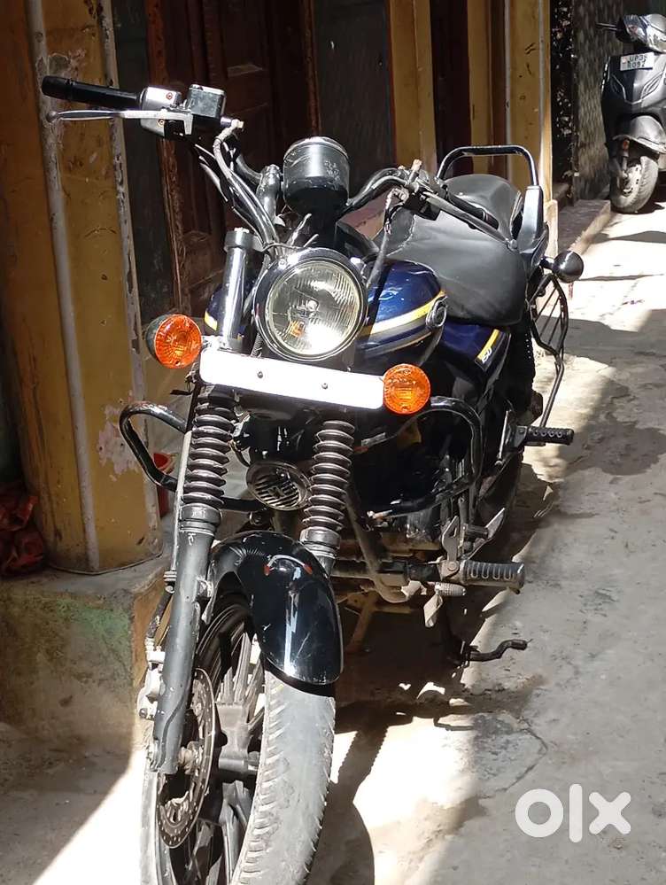 AVENGER 150 STREET NEW IN CONDITION NO WORK IN BIKE , MONEY NEED