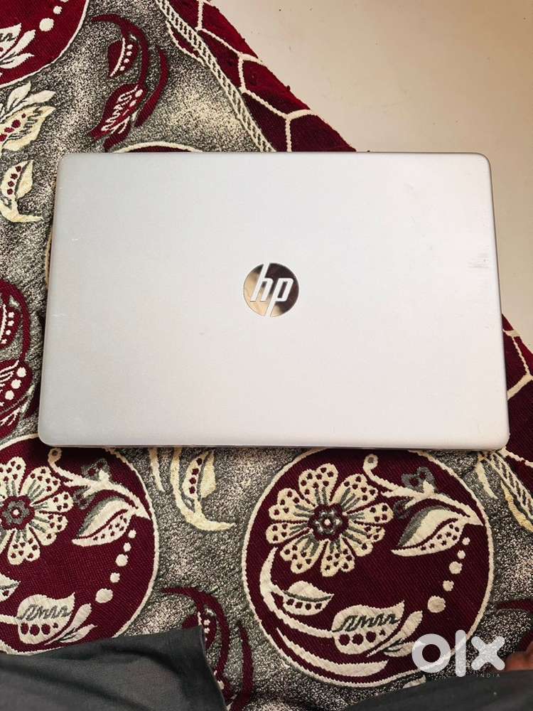 HP 15s LAPTOP 12TH GENERATION IN GOOD CONDITION !