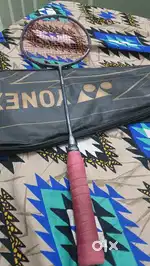 Badminton racket YONEX AXTTACKS-9  with Bg65 titanium string