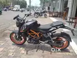 KTM DUKE 390