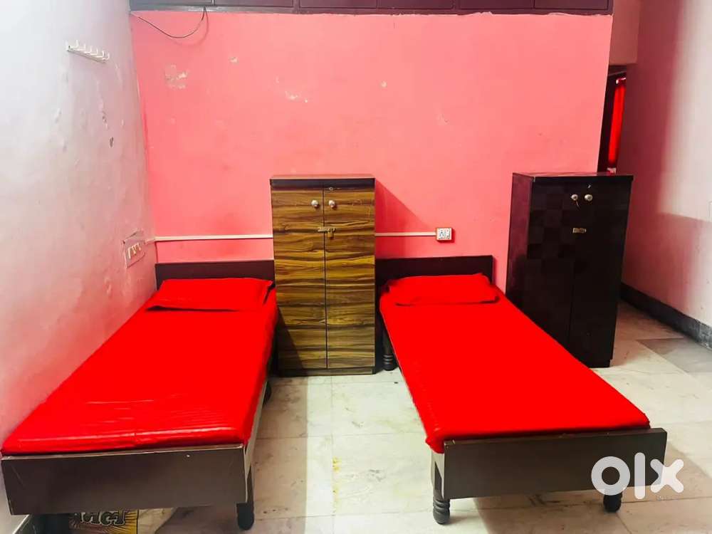 Girls pg avilable in Ellorapark nearby zudio shopping mall