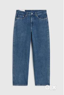 BRANDED NEW JEANS 4 SALE..RESALE.size-30/31.PRICE-300 TO 500