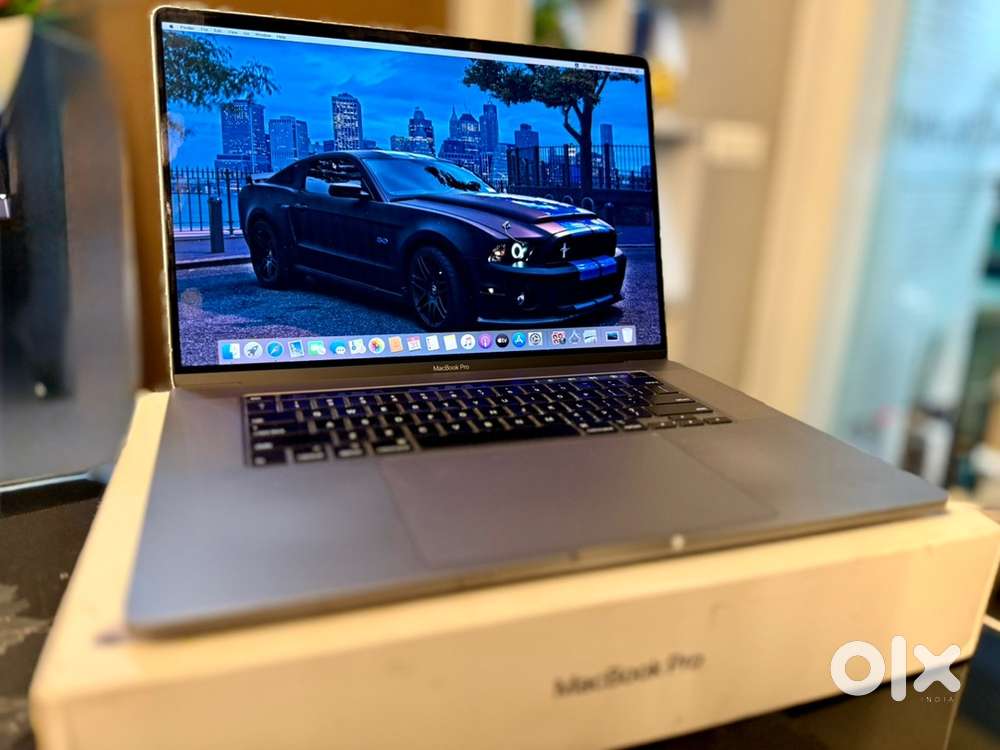MacBook Pro i7 – High Performance for Creators