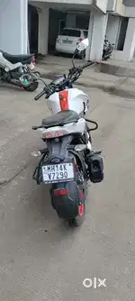 T S APACHE RTR 160 4V