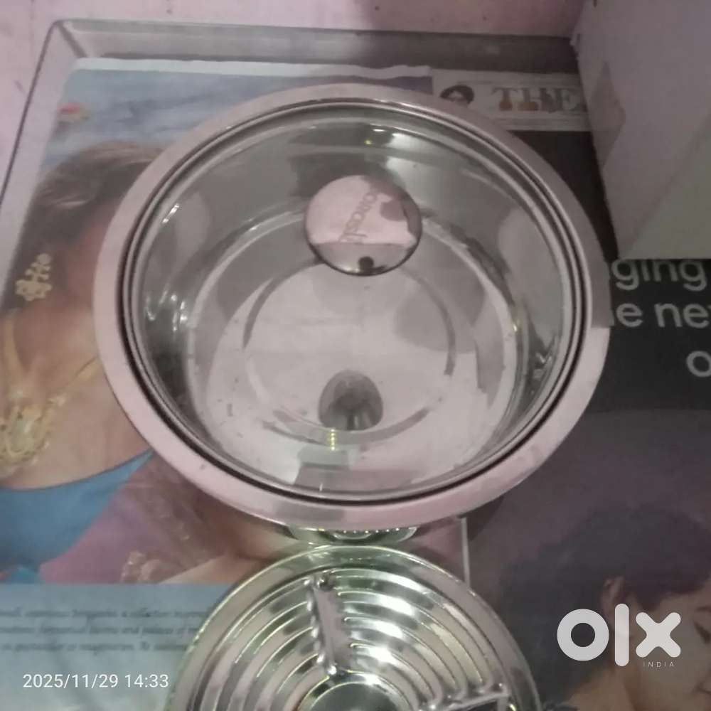 Stainless Steel Steamer / Roti Casserole (Almost New)