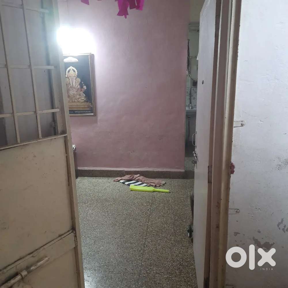 1rk flat sell urgent