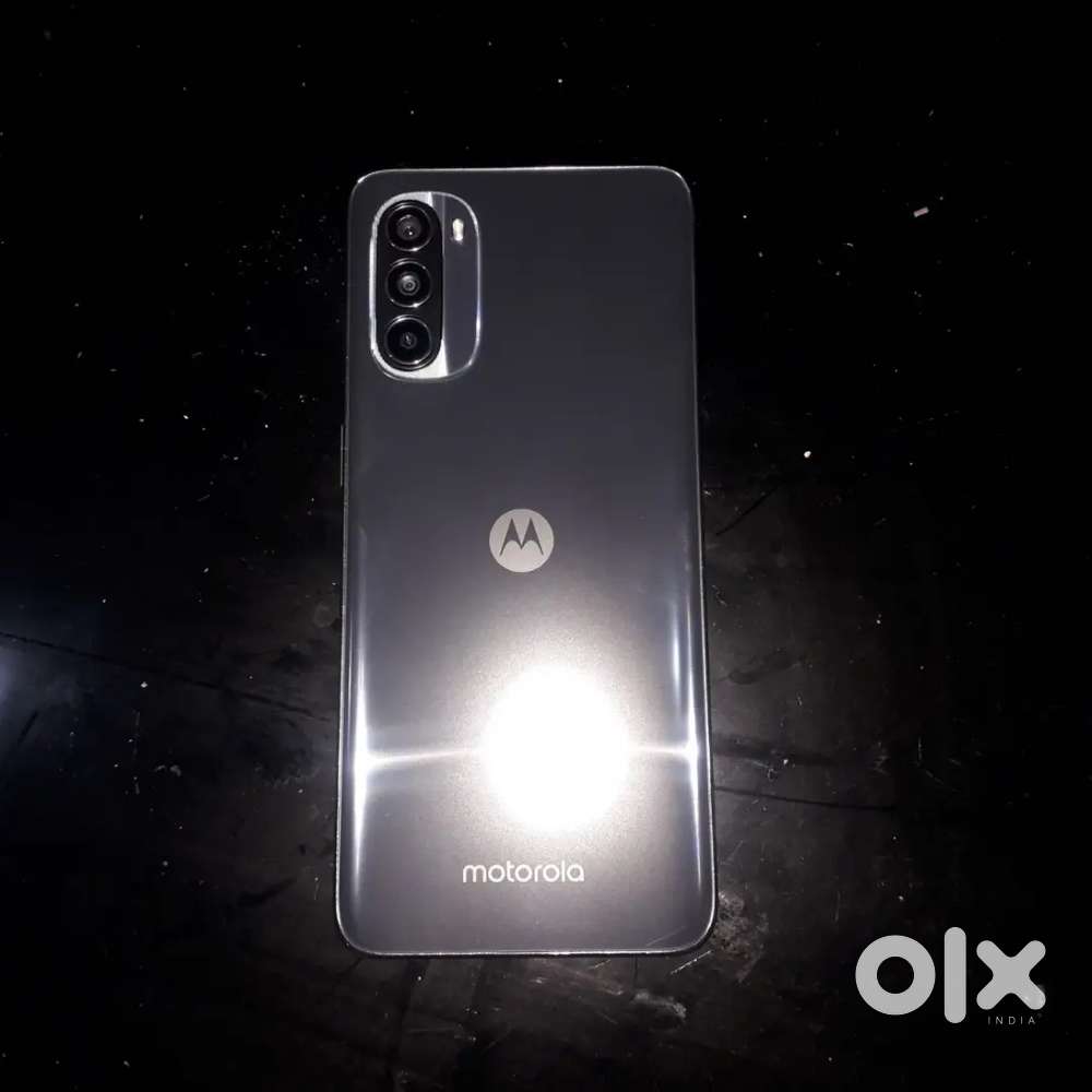 Motorola G52 with Bill Box original charger