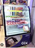 Display freeze or juice machine