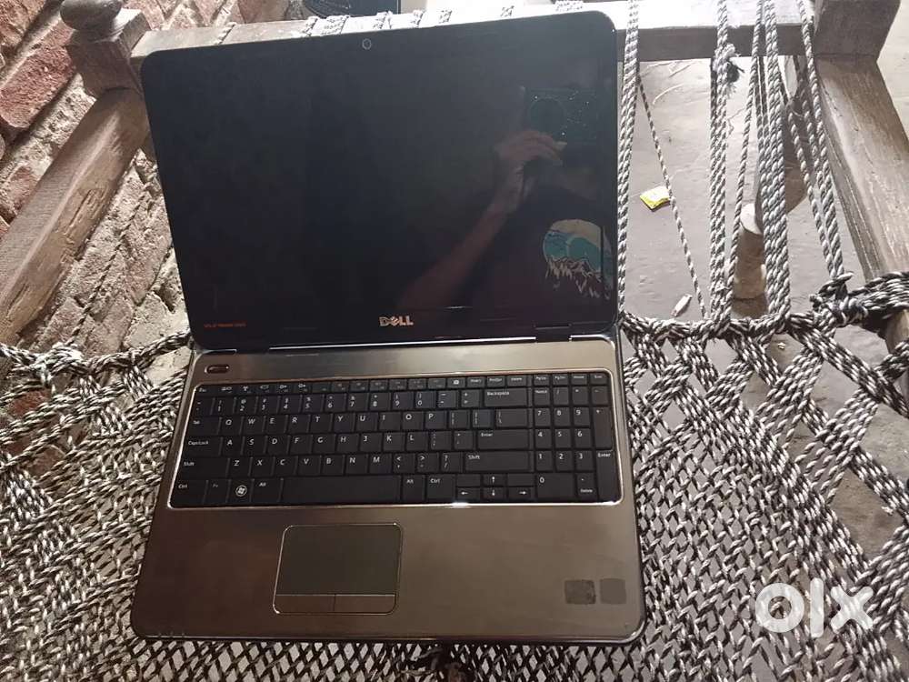 Dell laptop 4/128 storage