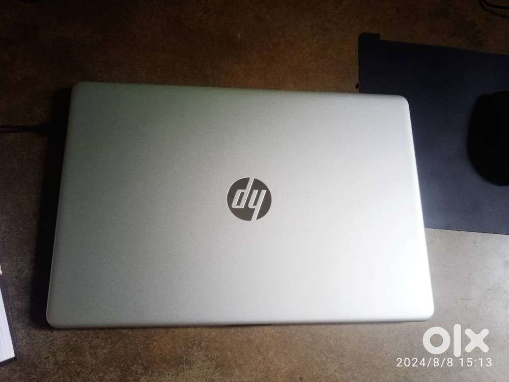 Hp laptop AMD ryzen 5 5500u 16 GB variant 512gb storage