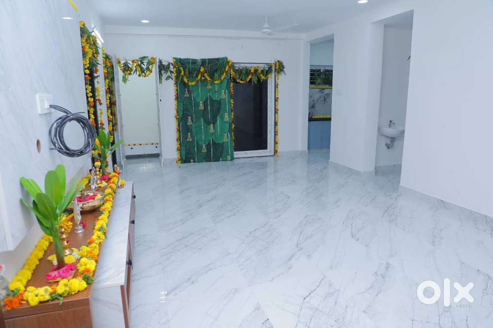 Brand new ready to move 3 BHK Apartment, Good and peaceful location