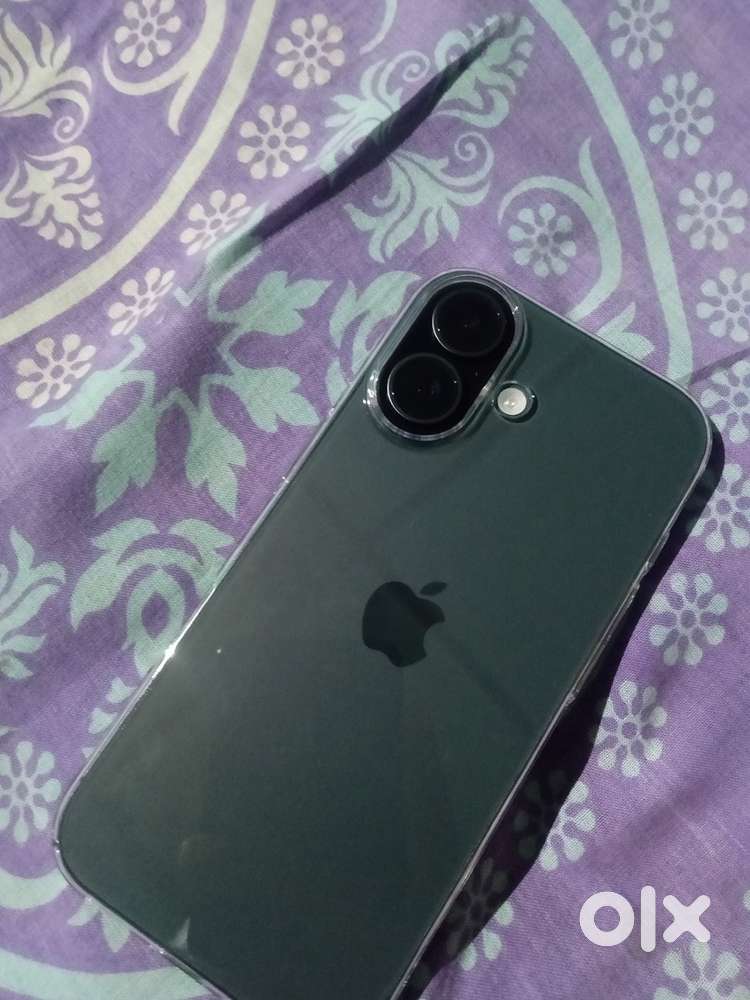 Only 12 day old i phone 17 256 GB(GRAY)