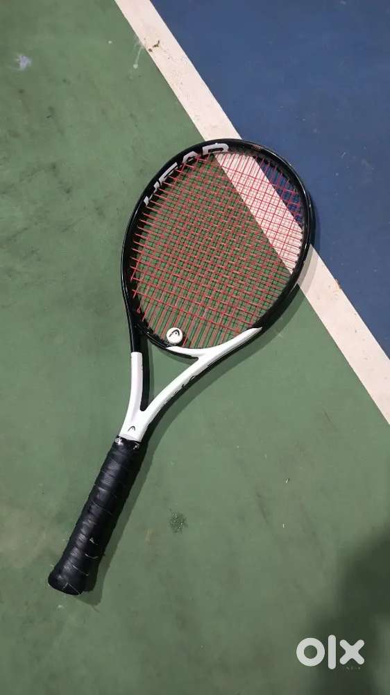 Head Speed Team 2022

SKU: TRAB0226-L3-4-3-8, Advance Tennis Racquet