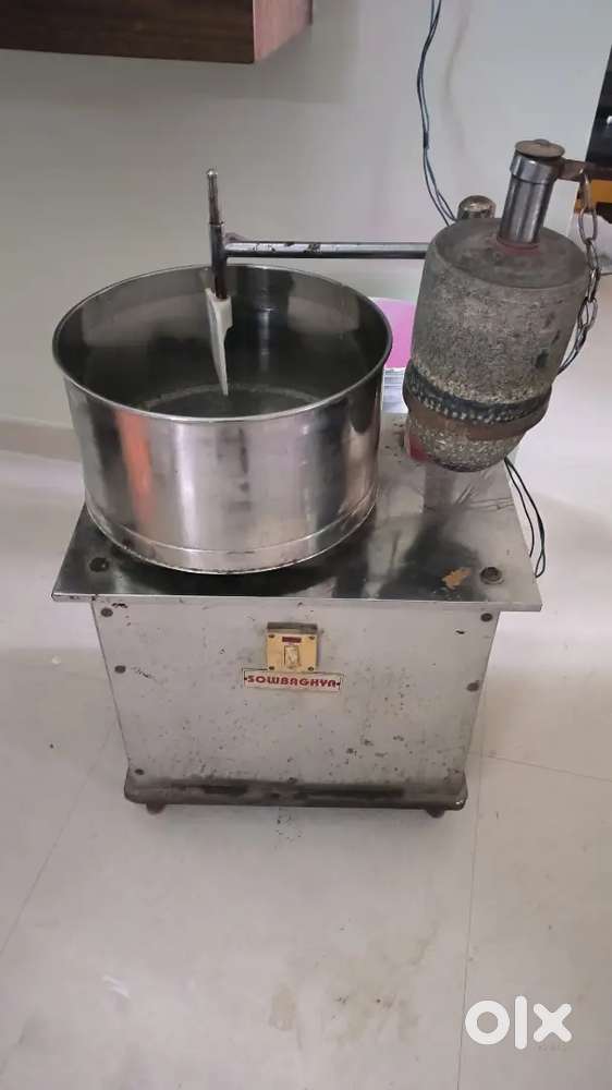 Sowbaghya wet grinder 3 ltr