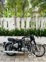 SINGLE OWNER SHOWROOM CONDITION CLASSIC 350 BS4 /FINANCE AVAILABLE