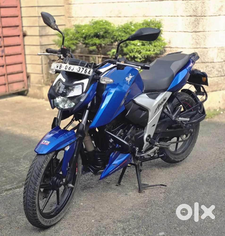 TVS Apache RTR 160-4v model bike.