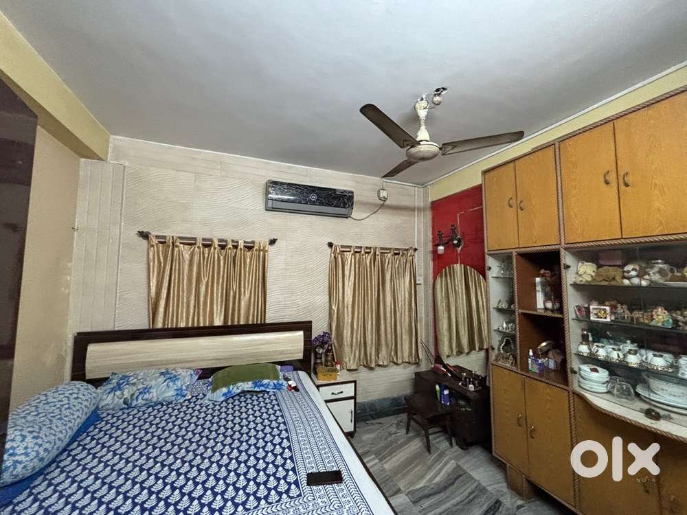 2 BHK RESALE FLAT FOR SALE AT DIAMOND PARK WALKING FROM JOKA METRO