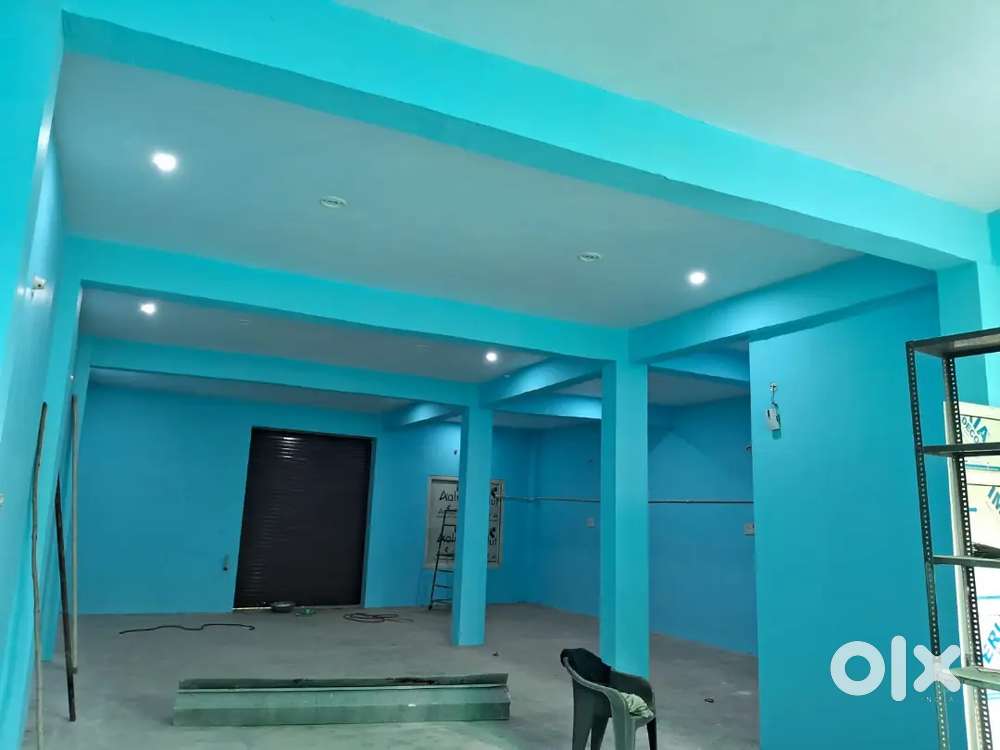 1500sq feet semi furnished 1 bathroom attached