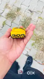 GoBoult mastang yello