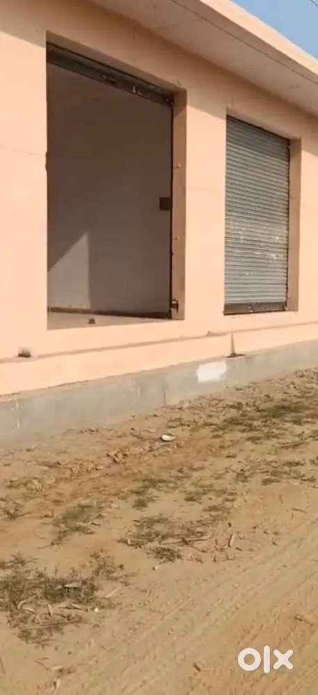 Two shop size 24.5 X 20