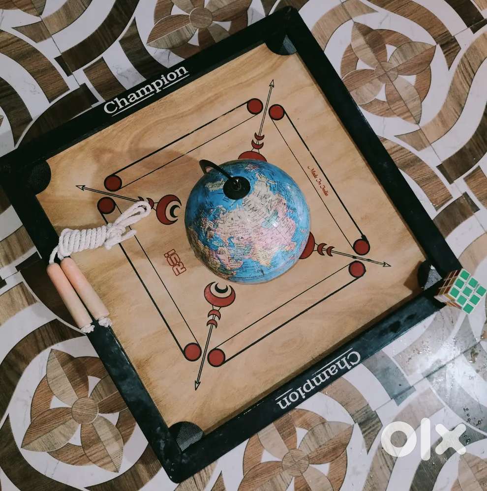 Wooden Carrom board,Globe,cube, skipping rope..