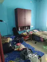 Sharing room available at Ravipuram