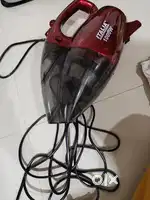 vaccum cleaner and rice cooker