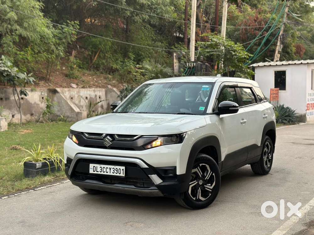 Maruti Suzuki Brezza 1.5 LXI SMART HYBRID, 2023, Petrol