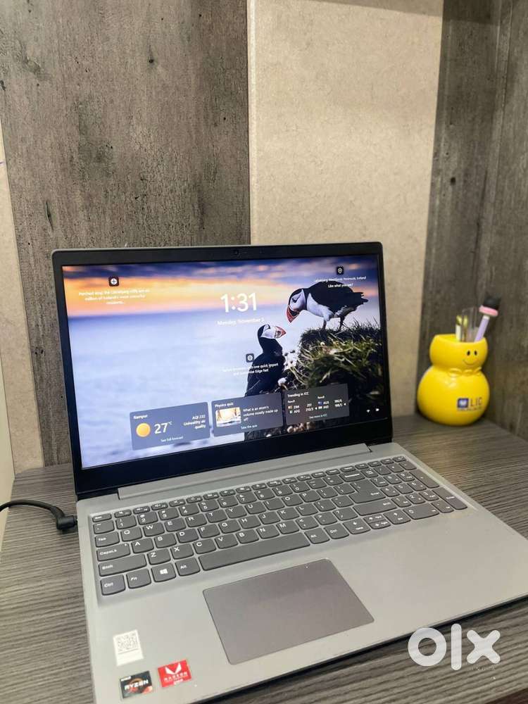 Lenovo Laptop – AMD Ryzen 3, 8GB RAM, 1TB Storage, Radeon Graphics