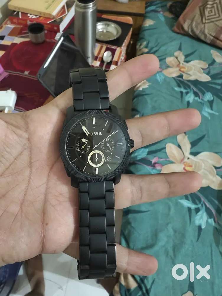 Fossil 4682 mrp 14500 2 months old