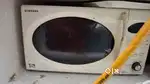 Microwave oven