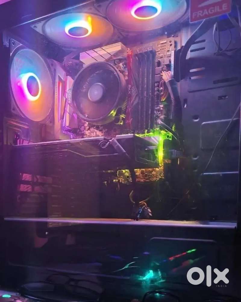 Ryzen 5 3600 8 gb ram 750 gb  ssd graphics card kharab hai