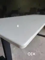 Computer table